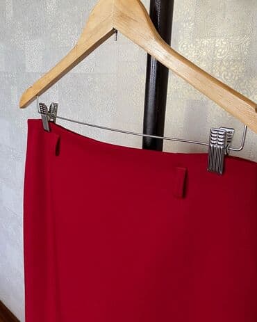 двойка мурской: Продается юбочный костюм. Размер 40, бренд MURAY&CO В идеальном — 8