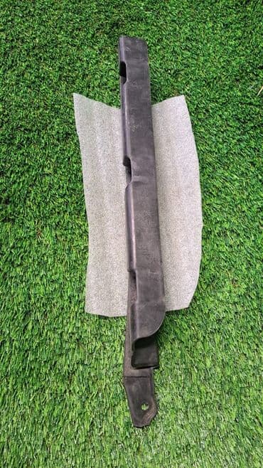 x3: Кронштейн бампера задний Bmw X3 E83 2.5 2008 левый (б/у) ​ Марка: BMW — 1