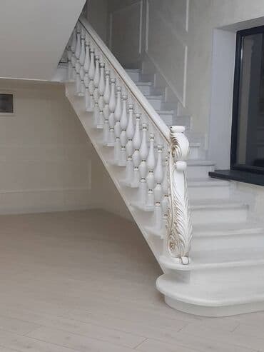 продажа дверей: Лестница двери лучшего качества. звоните — 1