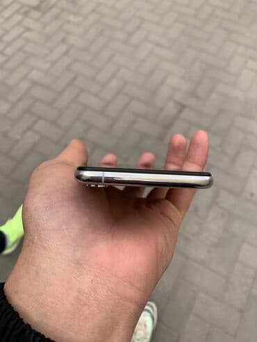 iphone xr цена ош: IPhone Xs, Колдонулган, 64 ГБ, Ак, Каптама, 75 % — 5