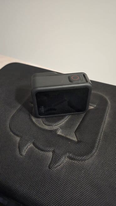 oneplus 12 pro цена в бишкеке: Экшн‑камера GoPro HERO 8 с большим комплектом аксессуаровфлешка на — 2