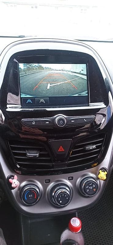 lada 2105: Chevrolet Spark: 2017 г., Автомат, Хэтчбэк — 3