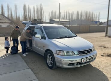 нива покрышки: Honda Shuttle: 1996 г., 2.3 л, Автомат, Газ, Универсал — 1