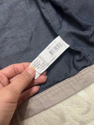 дождевик детский: Тренч детский от Waikiki 
На 1,5-2 года 
500 сом 
Состояние нового — 4