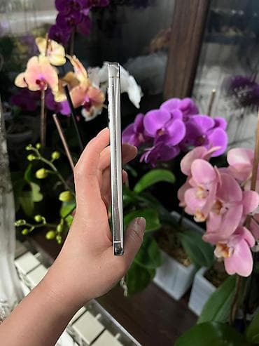 samsung s21: Samsung Galaxy S23, Б/у, 256 ГБ, цвет - Белый, 2 SIM — 6