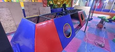 Детские электрокары: Поизводство и установка детских развлекательных атракционов. Наша — 3