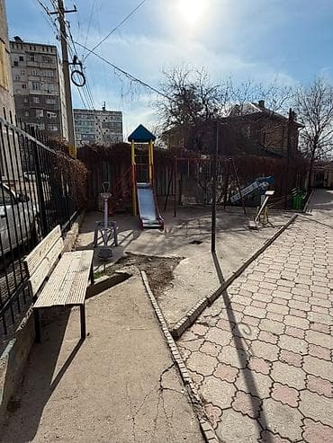 2016: 2 комнаты, 70 м², Элитка, 9 этаж, Старый ремонт — 3