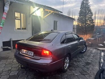 Mazda 626: 1994 г., Хэтчбэк