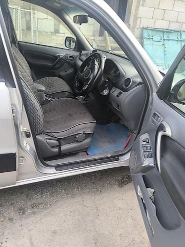 mini cooper: Toyota RAV4: 2003 г., Автомат, Кроссовер — 3