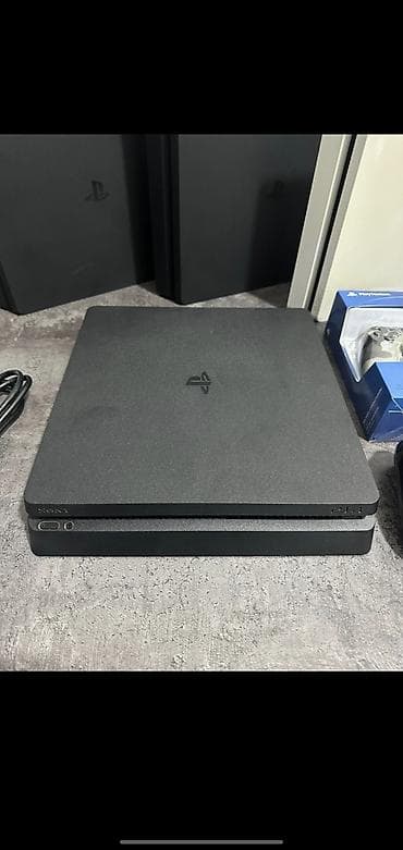 PlayStation 4 Slim (черный) Комплектация: - консоль PS4 Slim -