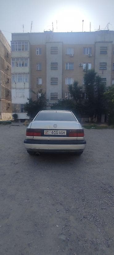 Унаа: Volkswagen Vento: 1992 г., 1.8 л, Кол менен иштөөчү, Газ, Седан — 6