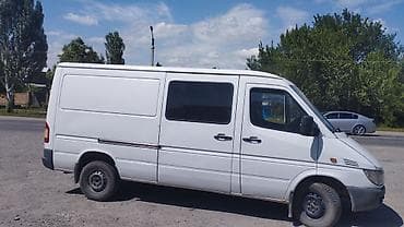 эстима кузов: Легкий грузовик, Mercedes-Benz, Б/у — 2