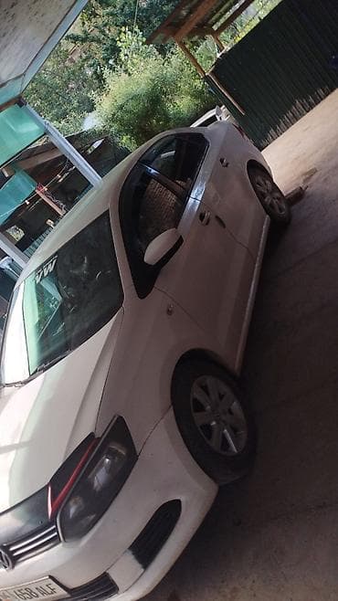 abs prius: Volkswagen Polo: 2013 г., 1.6 л, Механика, Бензин, Седан — 3