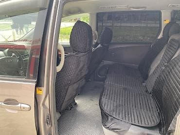 таета минивен: Toyota Previa: 2005 г., 2.4 л, Автомат, Бензин, Минивэн — 8