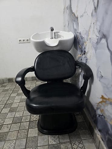 Мойка парикмахерская с креслом, кресла, стул на колёсиках макияжное