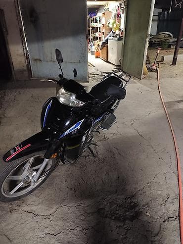 мото бишкек: Скутер-мопед черный цвет. Особенности и комплектация: - Формат — 3