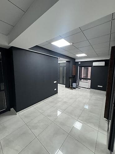 ала тоо дача: Кеңселерди ижаралоо, 50 м², Бизнес борборунда, 1-катар — 4