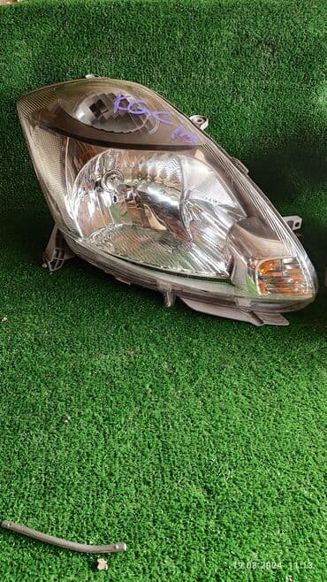 запчасти на тойота сурф в бишкеке: Передняя правая фара Toyota 2004 г., Б/у, Оригинал, Япония — 1