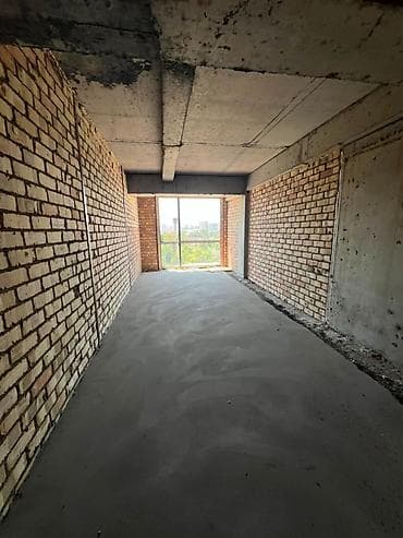 kva: Студия, 32 м², парк Фучика Элитка, 8 этаж, ПСО (под самоотделку) — 2