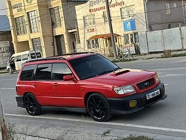 адаптер для авто: Продается универсал (пятидверный) ярко‑красного цвета с черным обвесом — 1