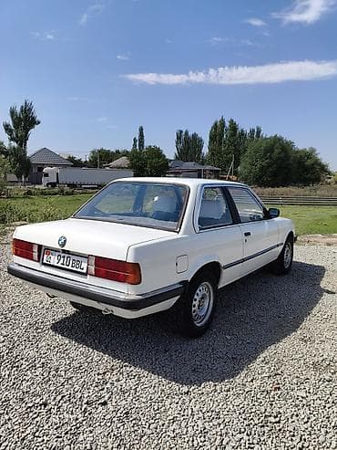 bew e39: BMW 3 series: 1984 г., 2 л, Механика, Бензин, Купе — 4