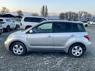 Продажа авто: Toyota Ist: 2002 г., 1.3 л, Автомат, Бензин, Хэтчбэк — 4