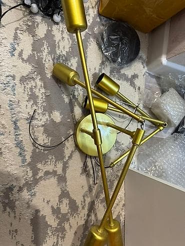 Многорожковые светильники (подвесы/бра) в современном стиле