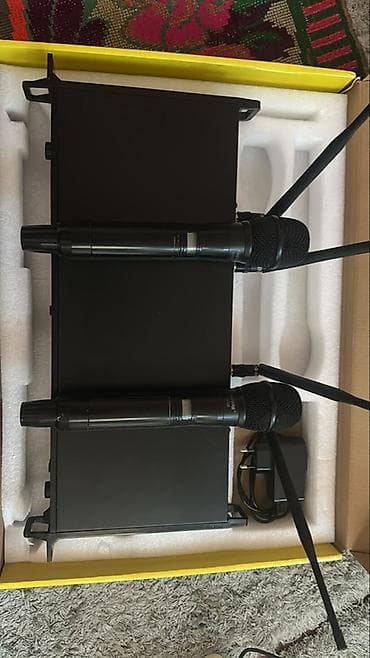 Беспроводная микрофонная система Shure AXT800 (двухканальная) - — 3