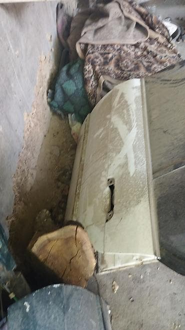 дверь нексия 2: Комплект BMW, Б/у, Оригинал — 3