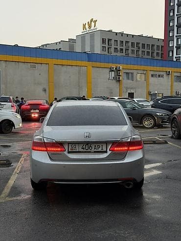 Транспорт: Honda Accord: 2015 г., 2.4 л, Вариатор, Бензин, Седан — 7