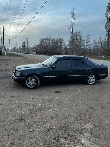 капот е124: Mercedes-Benz W124: 1994 г., 2.2 л, Автомат, Газ, Седан — 5