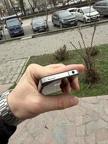 Apple iPhone: IPhone 4, Б/у, 16 ГБ, Черный, Кабель, 100 % — 7