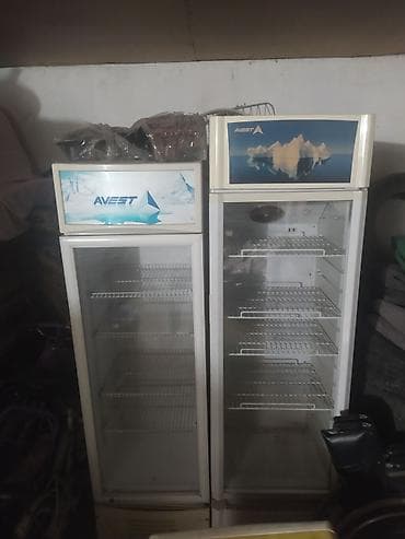 Холодильные витрины: Для напитков, Для молочных продуктов, Б/у — 3