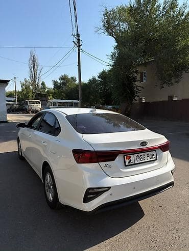 byd e2 2022: Kia K3: 2019 г., 1.6 л, Вариатор, Бензин, Седан — 3