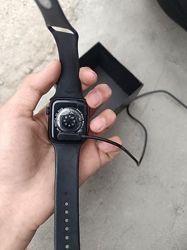 smart band 10: Смарт-часы в черном цвете с сенсорным экраном и силиконовым ремешком — 4