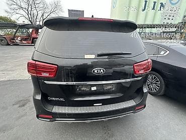 Kia Carnival: 2020 г., 2.2 л, Автомат, Бензин, Вэн/Минивэн — 4
