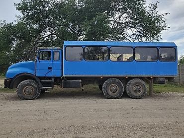 катер амур: Автобус, Урал, 2010 г., 22-40 мест — 4