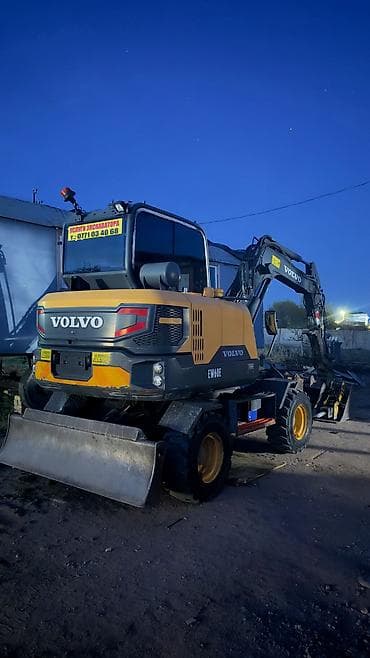 миксер бетономешалка: Экскаватор, Volvo, 2018 г., Колесный — 7