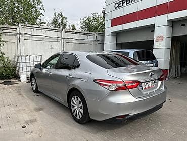 Toyota: Toyota Camry: 2020 г., 2.5 л, Вариатор, Гибрид, Седан — 4