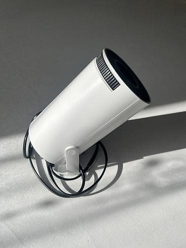 секс тв: Компактный светодиодный проектор в цилиндрическом корпусе с поворотным — 3