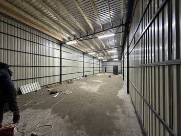 Сдаю помещение 150м2. 6х25 Коммуникации: Вода, свет. Район: Аю-гранд