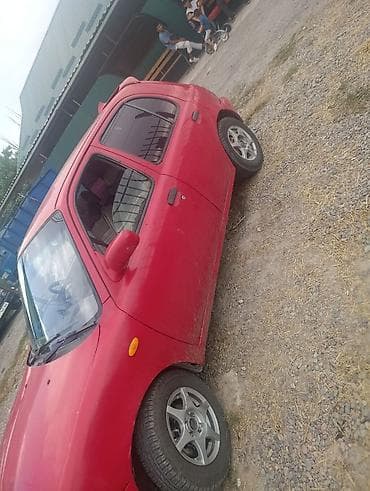 Nissan Micra: 2000 г., 1 л, Вариатор, Бензин, Хетчбек