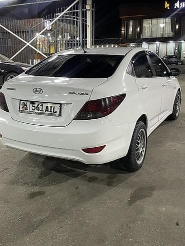 yamaha r7: Hyundai Solaris: 2011 г., Ручные, Бензин, Седан — 5