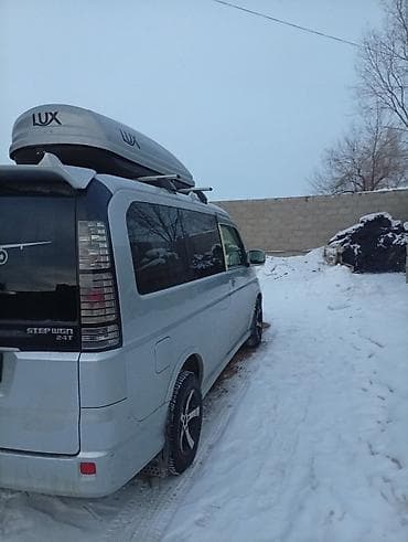 прадажа авто: Honda Stepwgn: 2003 г., 2.4 л, Бензин, Минивэн — 4