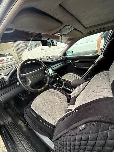 Унаа сатуу: Audi 100: 1993 г., 2.6 л, Кол менен иштөөчү, Бензин, Седан — 6