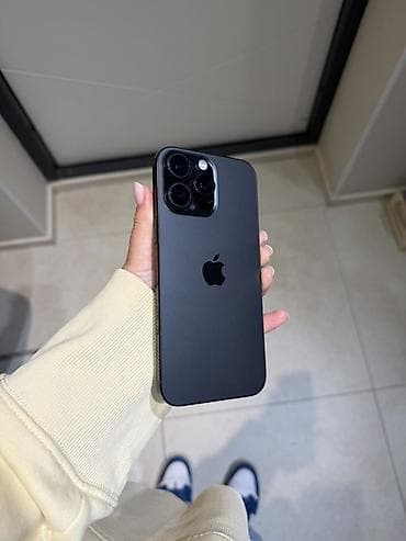iphone xs max: IPhone 15 Pro, Б/у, 256 ГБ, Black Titanium, Чехол, 94 % — 2