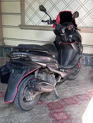 китайский муравей: Макси-скутер 150 куб. см, Бензин — 2