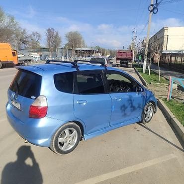 Honda Fit: 2003 г., 1.3 л, Автомат, Хэтчбэк