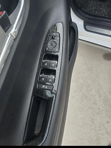 с кочкор авто: Hyundai Grandeur: 2020 г., Седан — 5