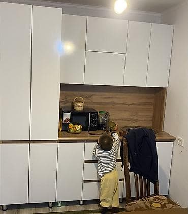 Дома: 60 м², 4 комнаты, Евроремонт, Парковка, Забор, огорожен — 4